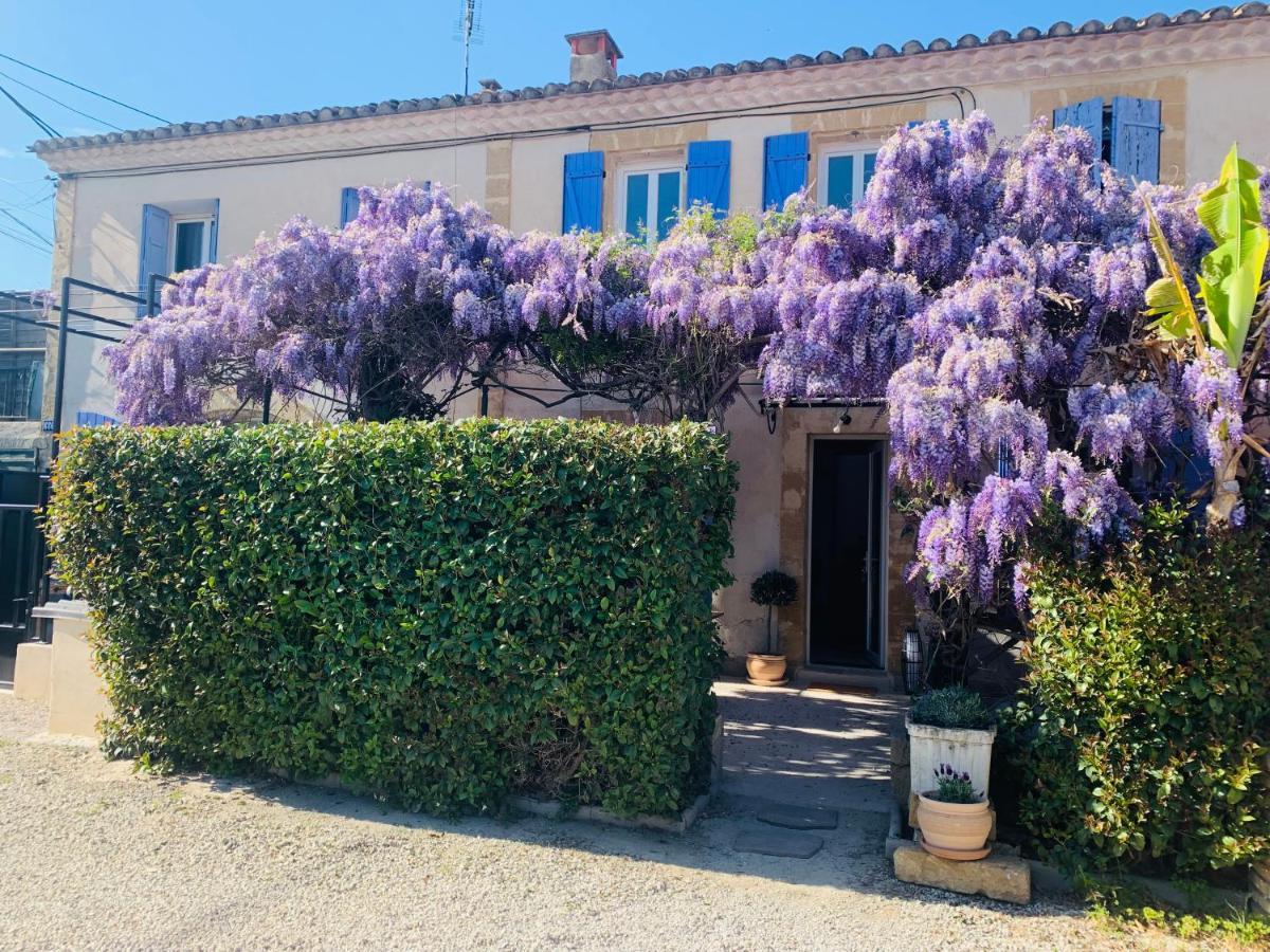 Des Glycines Salon-de-Provence